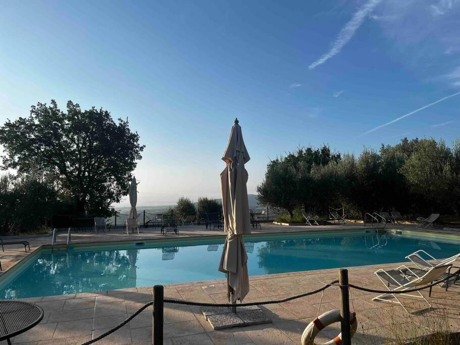 Montelagello Medieval Tower In Umbria With Swimming Pool מראה חיצוני תמונה